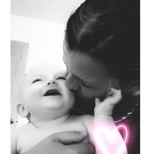 Meet your Posher, Kayla